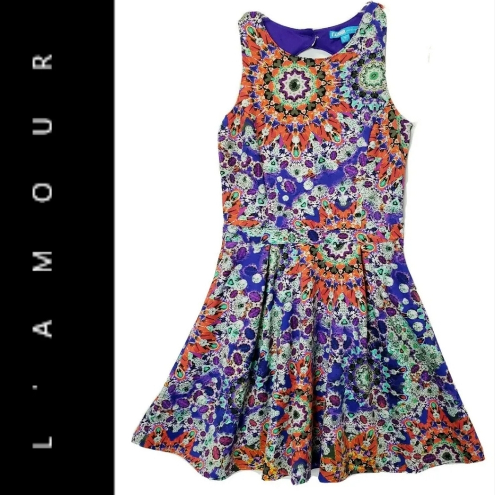 L ❤Amour Fit & Flare Sleeveless Open Back Dress. Size XS